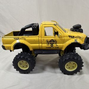 1997 Tootsietoy Diecast Tilt N Turn - Fear No Evil Ford F-150 Monster Mud Truck